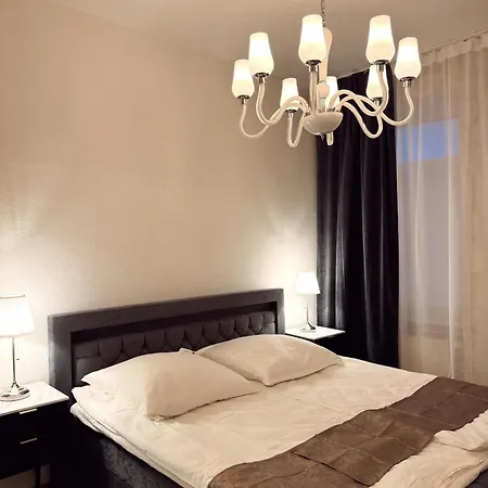 Athos Apartment, Abholung Schluessel Domplatz 30 * ארפורט